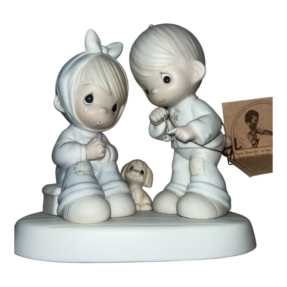 Precious Moments “To Tell The 🦷 Your Special” 1987 Samuel Butcher - Picture 1 of 11